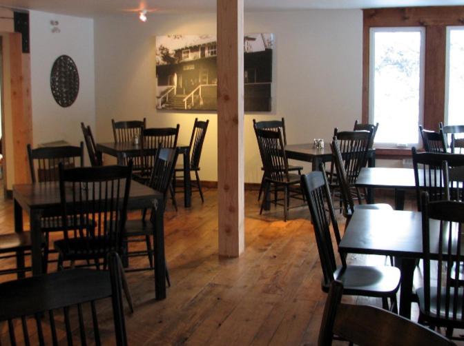 Pine Lodge Muskoka Huntsville Bagian luar foto
