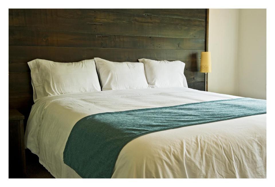 Pine Lodge Muskoka Huntsville Ruang foto