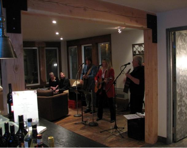 Pine Lodge Muskoka Huntsville Bagian luar foto