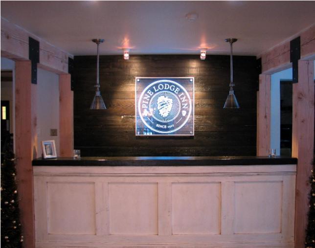 Pine Lodge Muskoka Huntsville Bagian luar foto