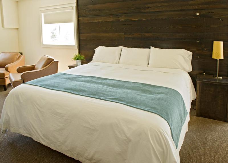 Pine Lodge Muskoka Huntsville Bagian luar foto